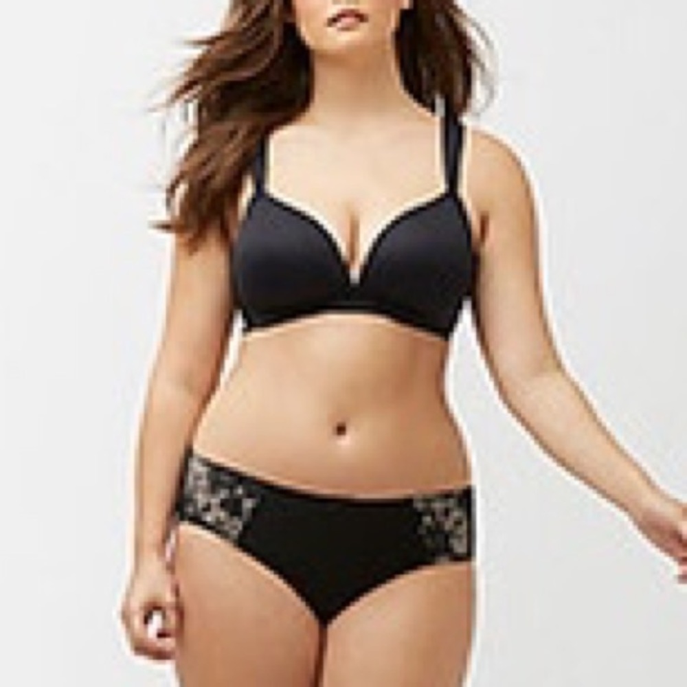 Cacique Lane Bryant No-Wire Plunge Bra Black 40F